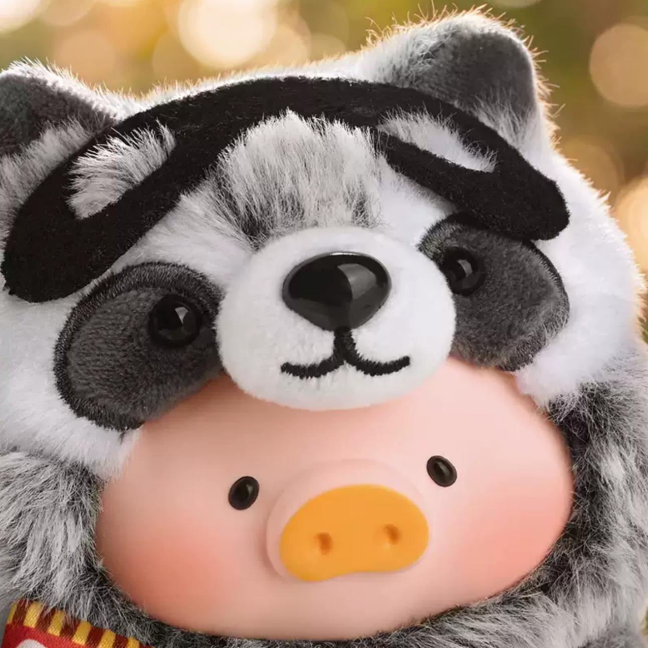 2012. LULU THE PIGGY Animal Party 2 Crispy Noodle Thief Raccoon Lu Plush Pendant