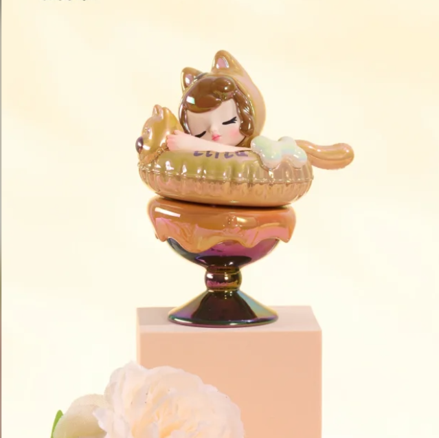 2101. Liila Sundae Donuts Series Figures Blind Box