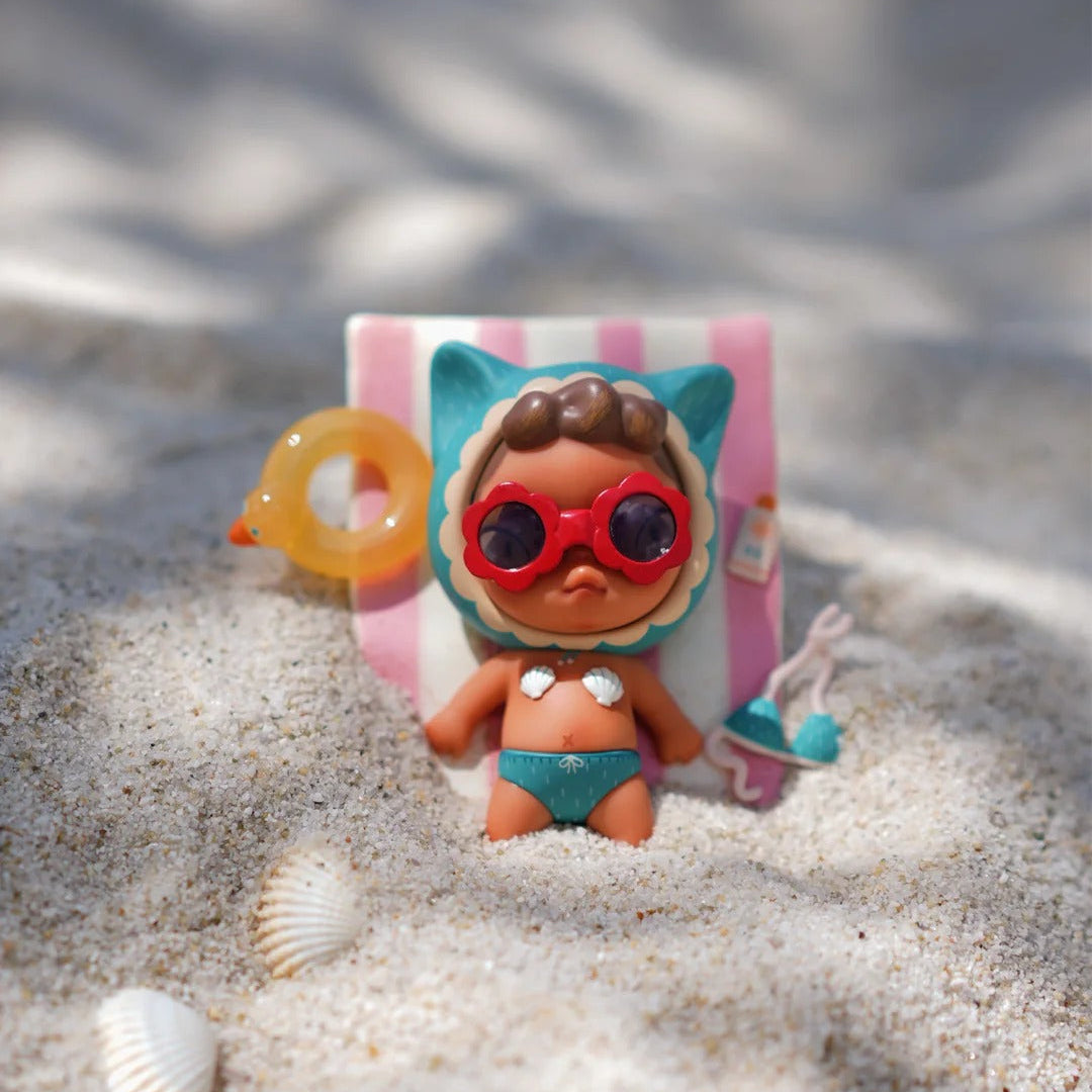 2219. Sooya Beach Vacation Series Figures Blind Box