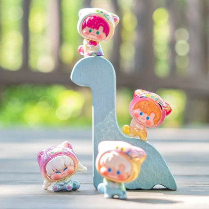 1686. YUTA Grand Snuggle Cuteness Alliance Series Beans Blind Bag