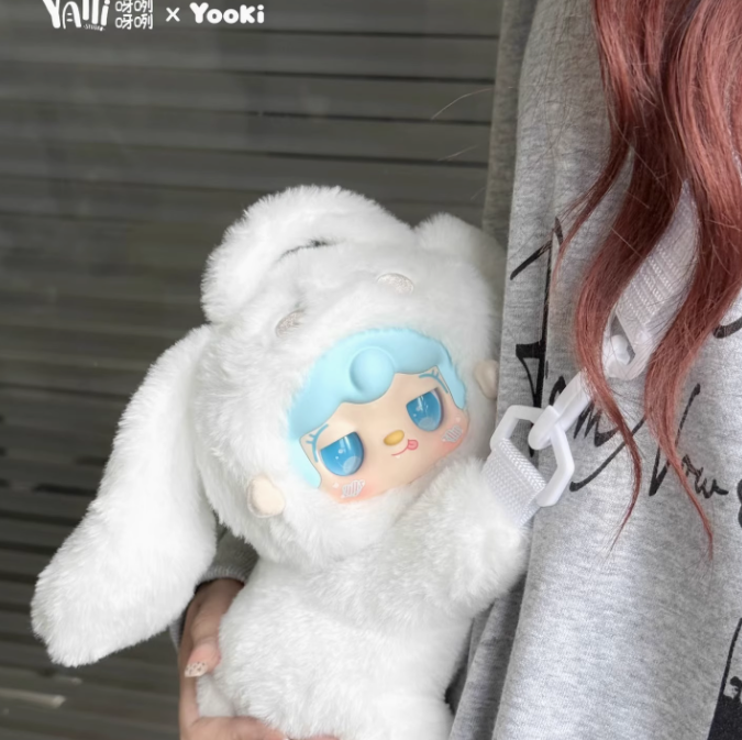 526. Yooki V8 Accompany Series Plush Zipper Bag Blind Box