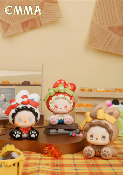 745. EMMA Bunny Collector Debut Series Blind Box
