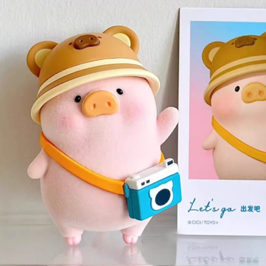804. LULU The Piggy Travel Series Blind Box