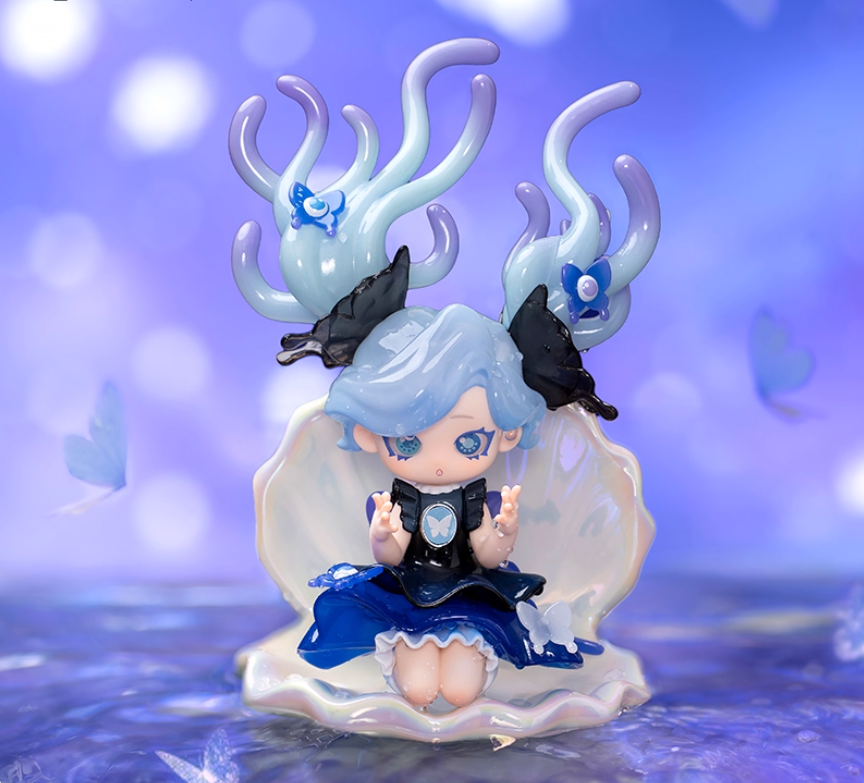 1009. Memimo Strange Dreams Series Figure Blind Box