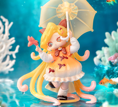 1009. Memimo Strange Dreams Series Figure Blind Box